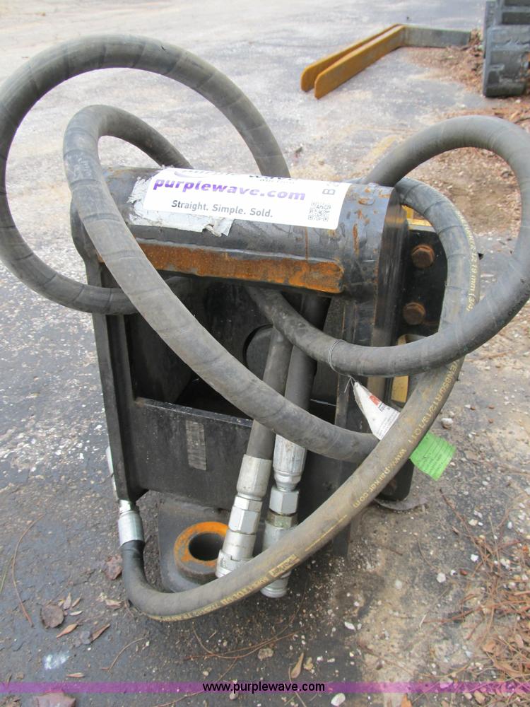 image for item B2614 2005 Atlas Copco SB450 hydraulic breaker