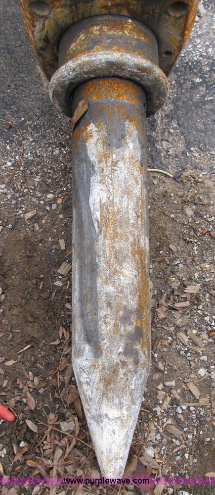 image for item B2614 2005 Atlas Copco SB450 hydraulic breaker