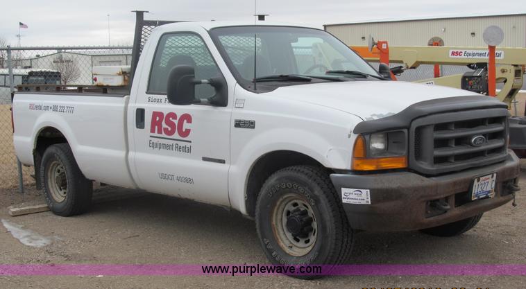 image for item B5099 2000 Ford F250 XL Super Duty pickup truck