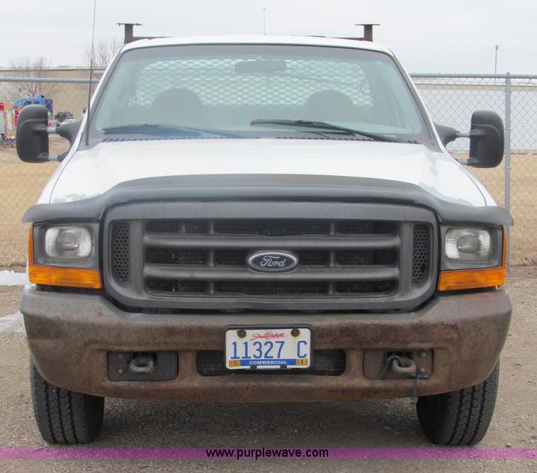 image for item B5099 2000 Ford F250 XL Super Duty pickup truck