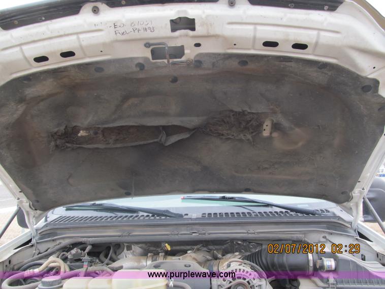 image for item B5099 2000 Ford F250 XL Super Duty pickup truck