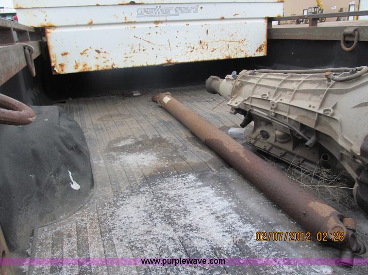 image for item B5099 2000 Ford F250 XL Super Duty pickup truck