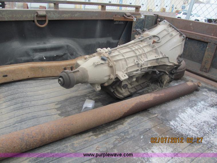 image for item B5099 2000 Ford F250 XL Super Duty pickup truck