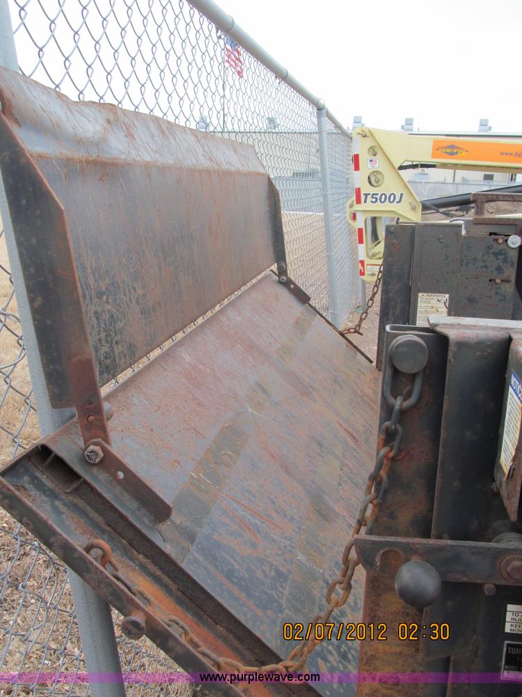 image for item B5099 2000 Ford F250 XL Super Duty pickup truck