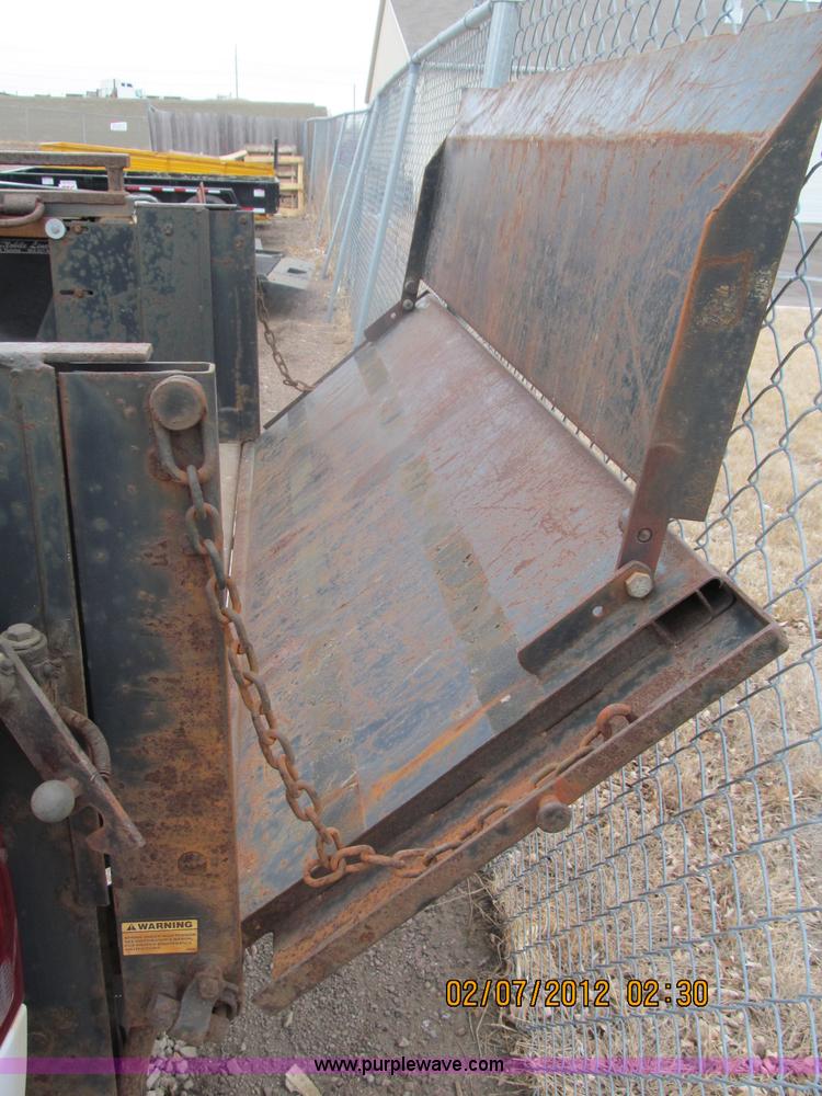 image for item B5099 2000 Ford F250 XL Super Duty pickup truck