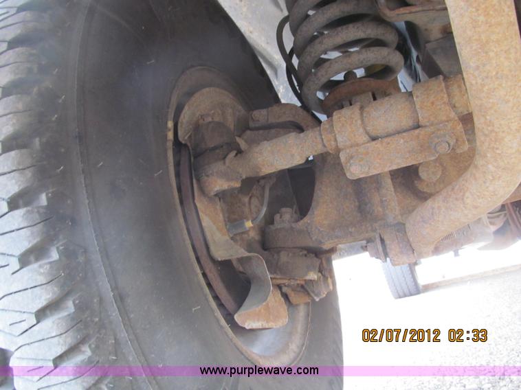 image for item B5099 2000 Ford F250 XL Super Duty pickup truck