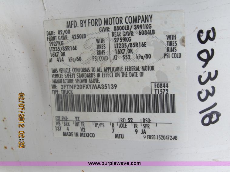 image for item B5099 2000 Ford F250 XL Super Duty pickup truck