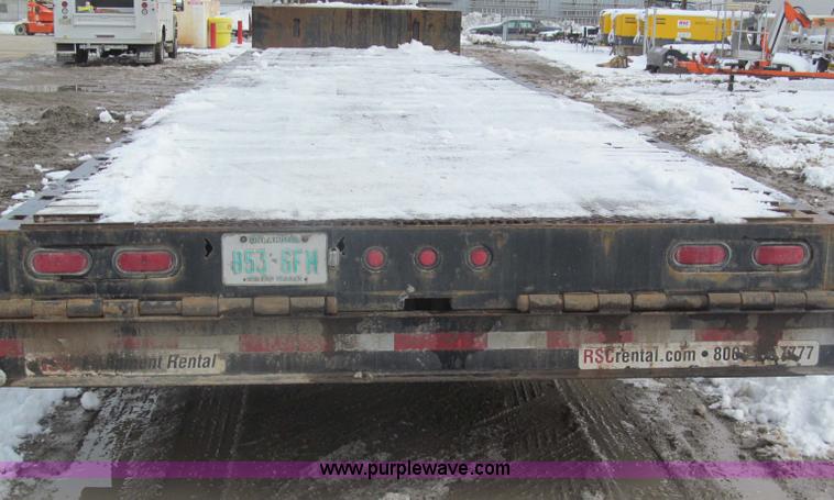 image for item B5100 2006 Ledwell 48' tandem axle hydratail tilt bed trailer
