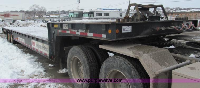 image for item B5100 2006 Ledwell 48' tandem axle hydratail tilt bed trailer