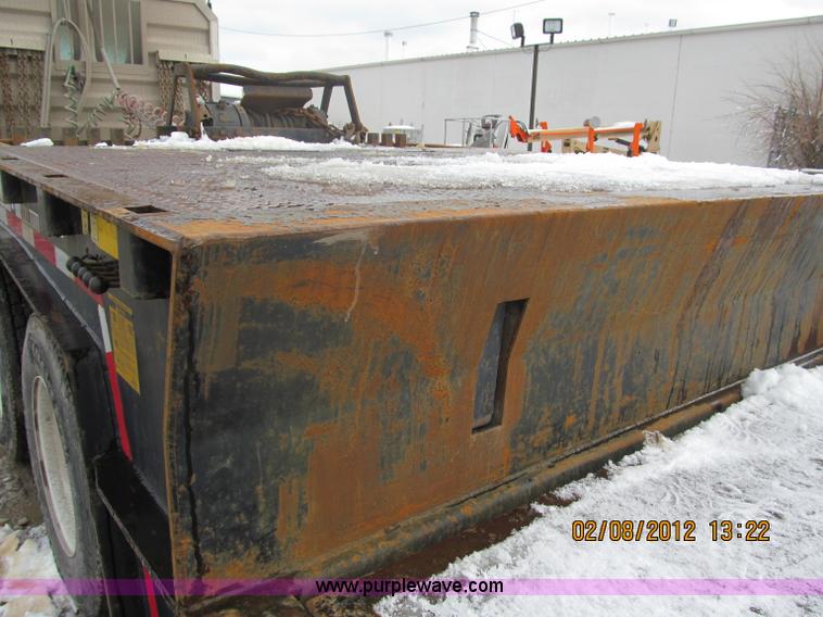 image for item B5100 2006 Ledwell 48' tandem axle hydratail tilt bed trailer