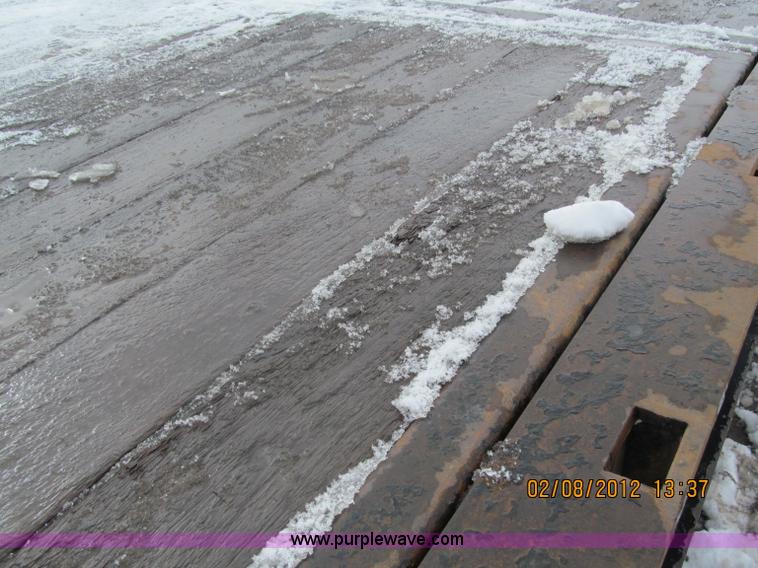 image for item B5100 2006 Ledwell 48' tandem axle hydratail tilt bed trailer