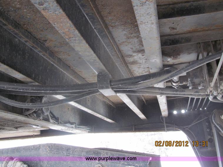 image for item B5100 2006 Ledwell 48' tandem axle hydratail tilt bed trailer