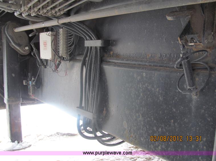 image for item B5100 2006 Ledwell 48' tandem axle hydratail tilt bed trailer