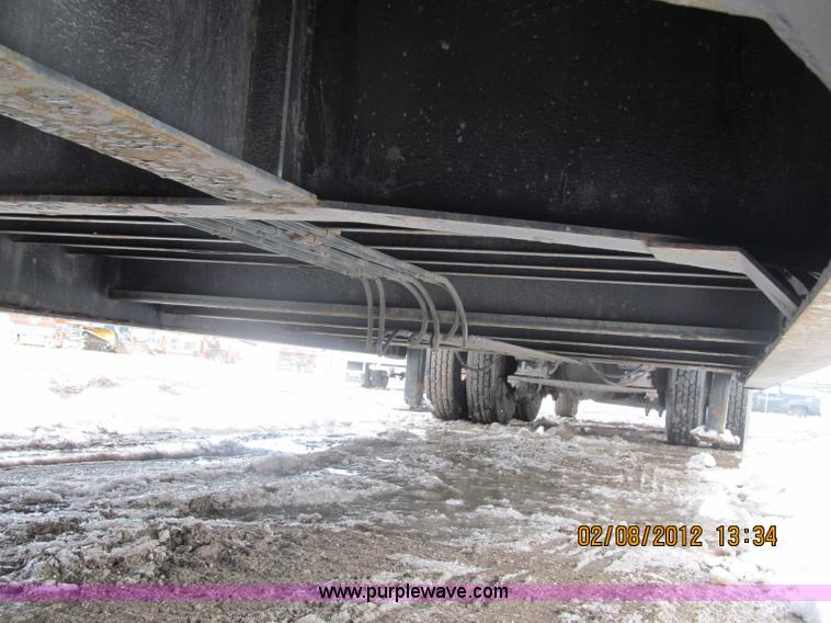 image for item B5100 2006 Ledwell 48' tandem axle hydratail tilt bed trailer