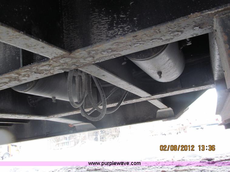 image for item B5100 2006 Ledwell 48' tandem axle hydratail tilt bed trailer