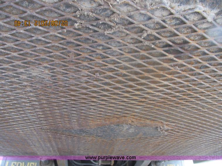 image for item B5100 2006 Ledwell 48' tandem axle hydratail tilt bed trailer