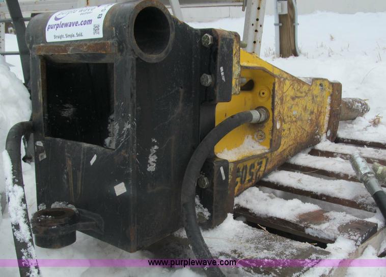 image for item B5101 2007 Atlas Copco SB450 hydraulic breaker
