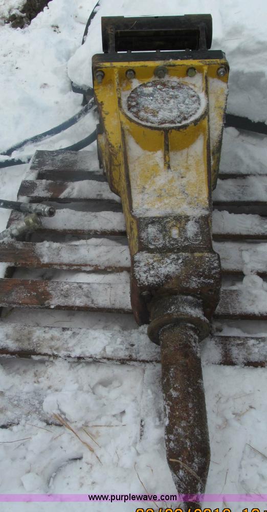 image for item B5101 2007 Atlas Copco SB450 hydraulic breaker