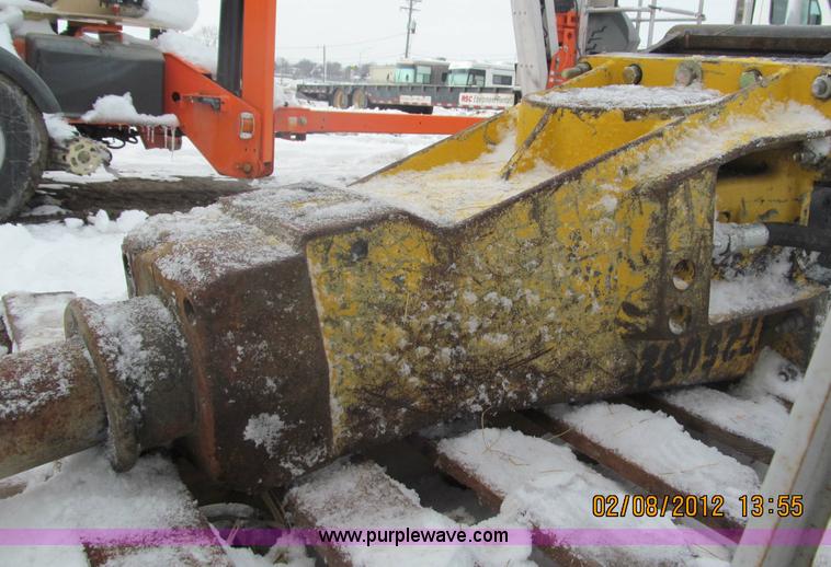 image for item B5101 2007 Atlas Copco SB450 hydraulic breaker