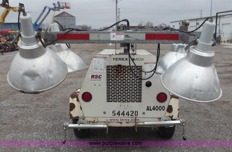 image for item B6226 2005 Amida AL4000 light tower/generator