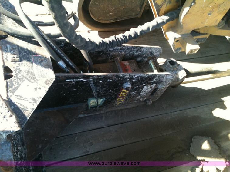 image for item A1848 Huskie HH500 breaker