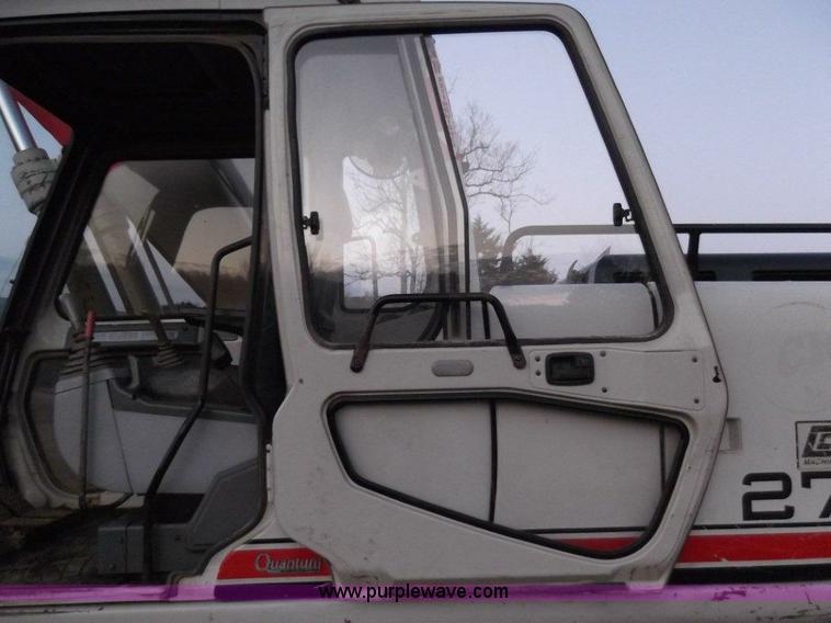 image for item A1939 1999 Link-Belt 2700Q excavator