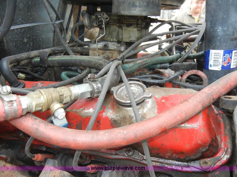 image for item A3471 1977 International Loadstar 1700 dump truck