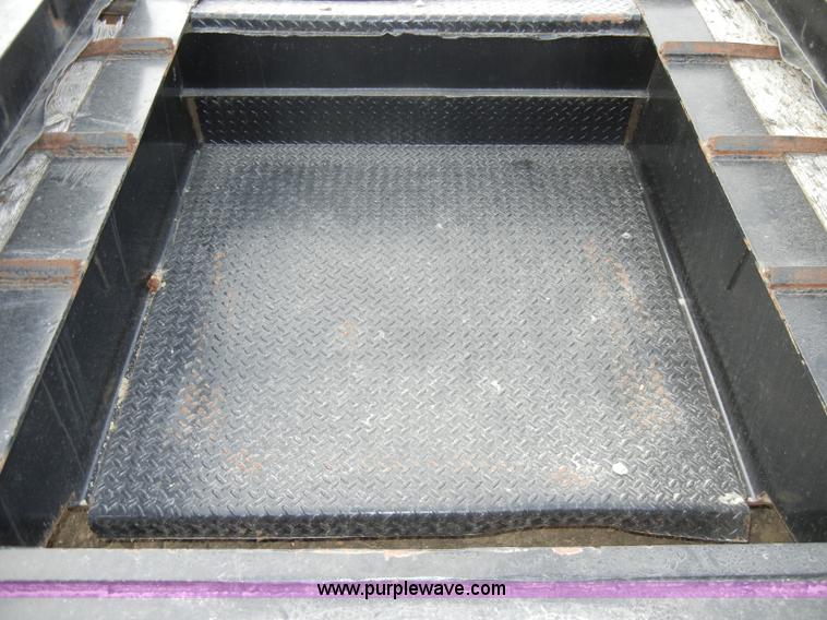 image for item A3473 1996 Load King 152LT tandem axle trailer