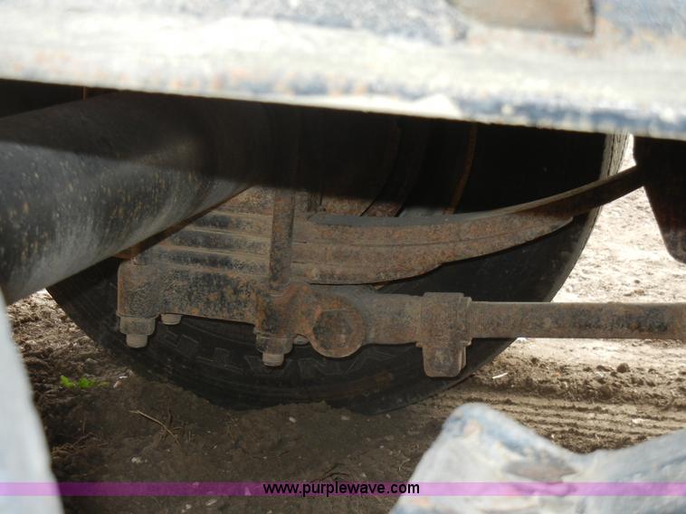 image for item A3473 1996 Load King 152LT tandem axle trailer