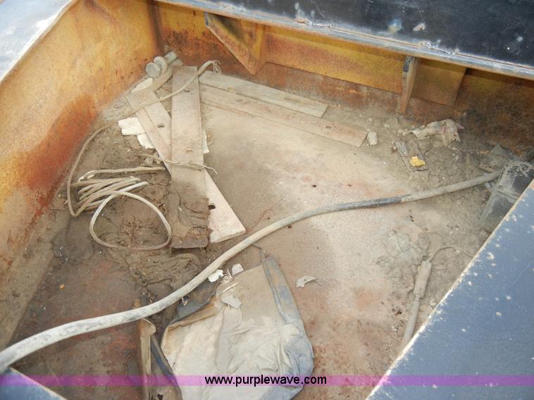 image for item A3473 1996 Load King 152LT tandem axle trailer