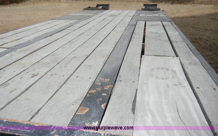 image for item A3473 1996 Load King 152LT tandem axle trailer