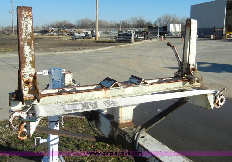 image for item A3479 1992 Butler 27' material/pole trailer
