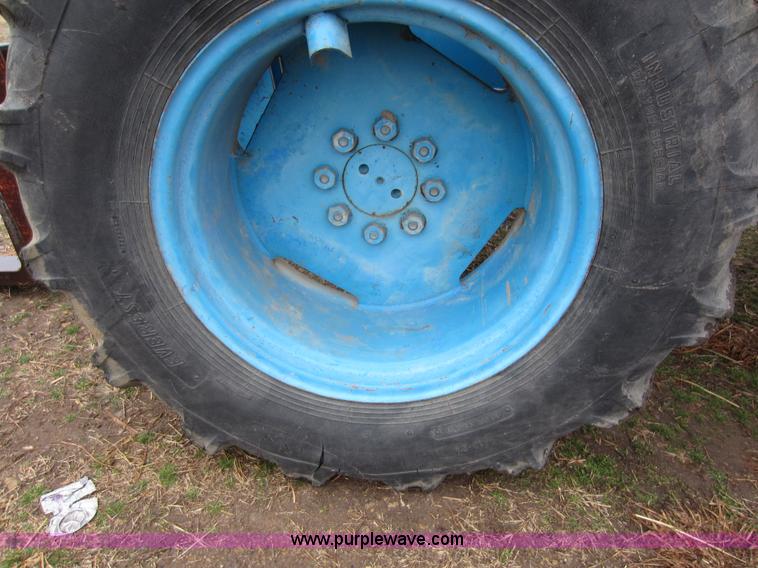 image for item A5619 1985 Job Handler LR523 telehandler