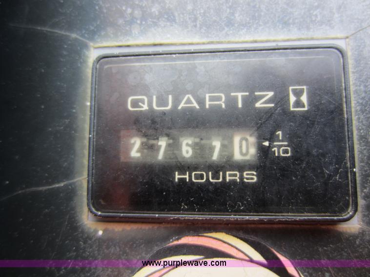 image for item A5620 2004 JLG 600S boom lift