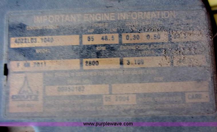 image for item A5620 2004 JLG 600S boom lift