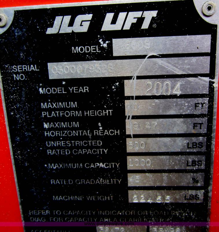 image for item A5620 2004 JLG 600S boom lift