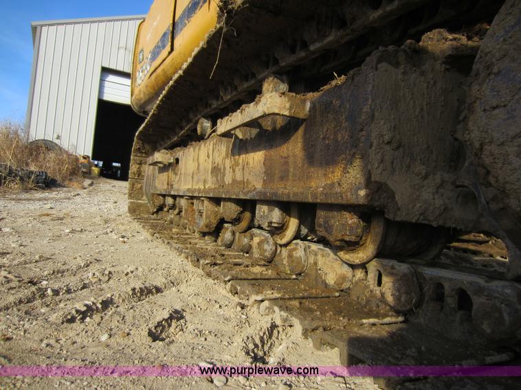 image for item A5635 1998 John Deere 160LC excavator