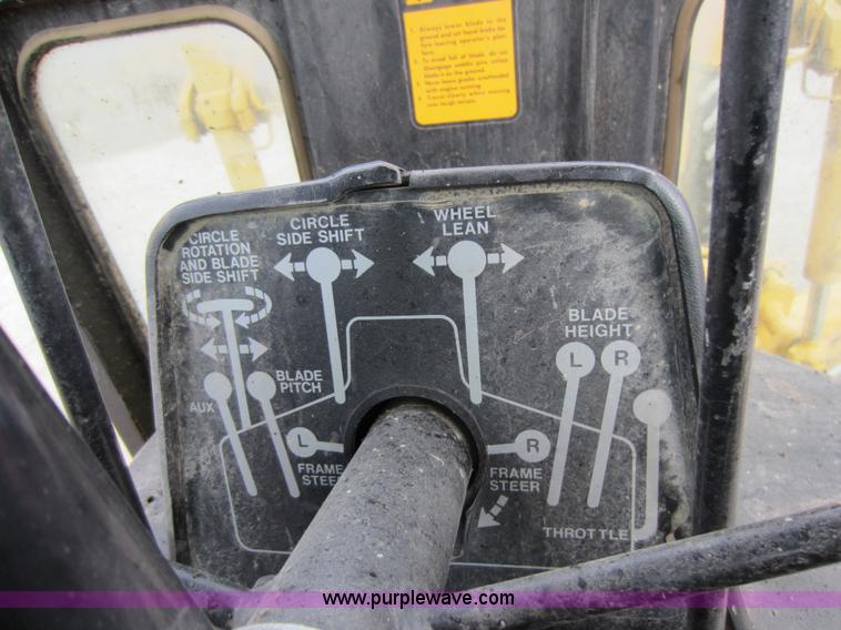 image for item A5636 1980 John Deere 570A motor grader