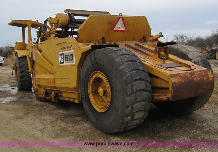 image for item A5638 1976 Caterpillar 613B elevating scraper
