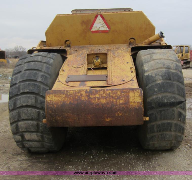 image for item A5638 1976 Caterpillar 613B elevating scraper