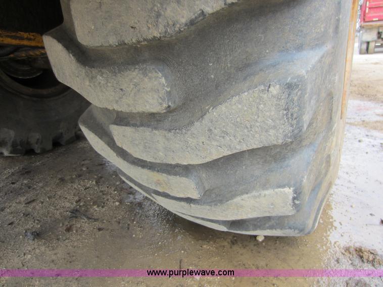 image for item A5638 1976 Caterpillar 613B elevating scraper