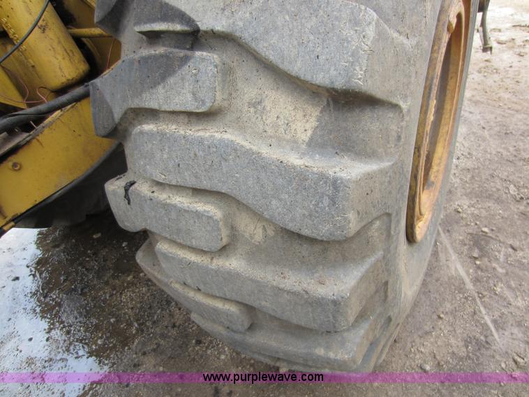 image for item A5638 1976 Caterpillar 613B elevating scraper