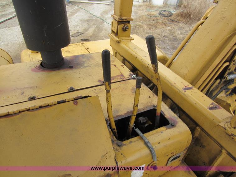 image for item A5638 1976 Caterpillar 613B elevating scraper