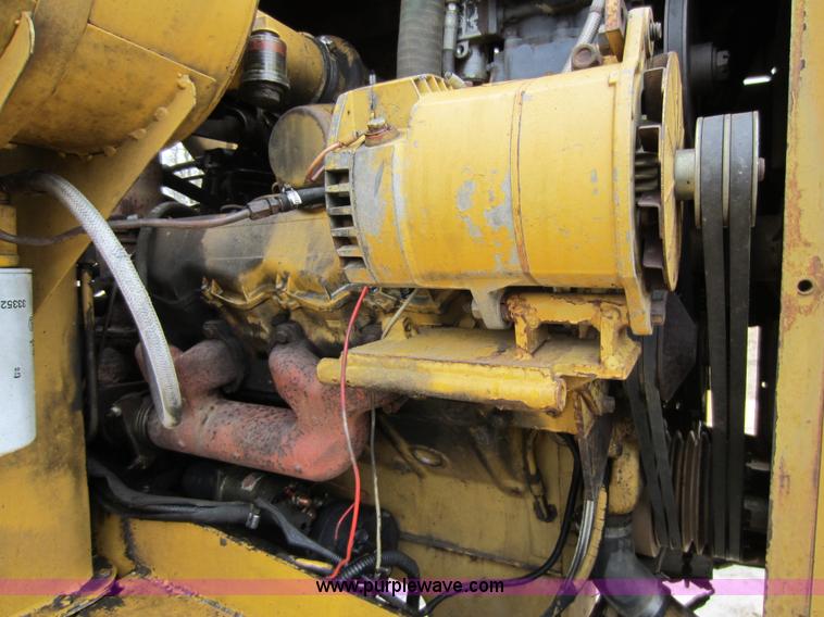 image for item A5638 1976 Caterpillar 613B elevating scraper