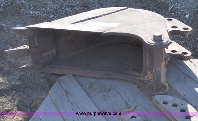 image for item A5793 12" trencher bucket