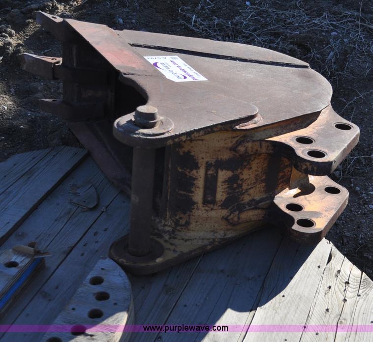 image for item A5793 12" trencher bucket