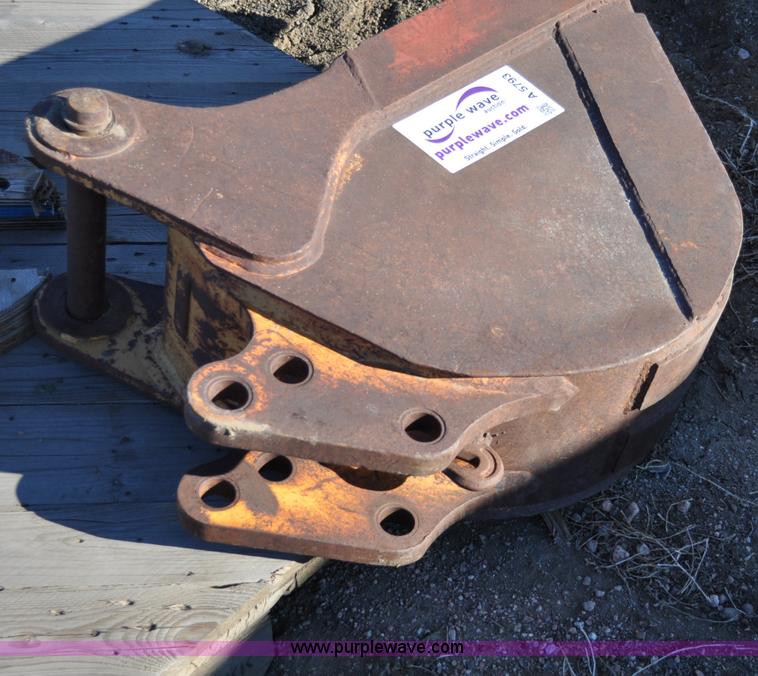 image for item A5793 12" trencher bucket