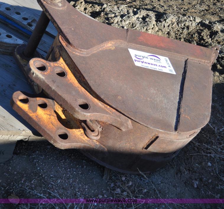 image for item A5793 12" trencher bucket