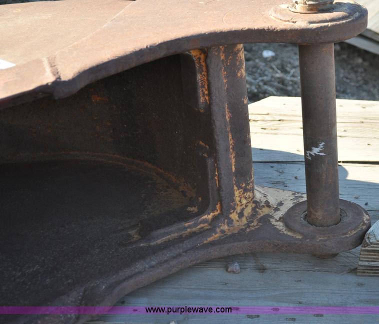 image for item A5793 12" trencher bucket