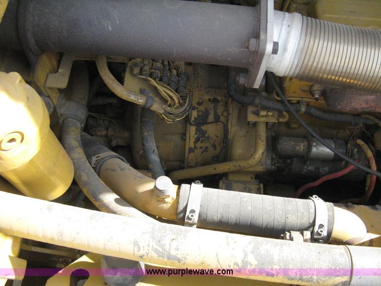 image for item A6043 1989 Caterpillar D30D articulated haul truck